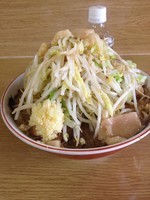 「ラーメン豚入り(ニンニク、ヤサイ、アブラ)」@ラーメン二郎 栃木街道店の写真