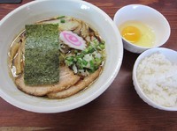 「限定　黒ワンタン麺　若松Ｂｌａｃｋ（８５０円）他」@良温(Ra-on)の写真