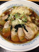 「ワンタンチャーシュー麺」@中華料理 嵐山の写真