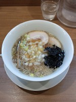 「背脂中華そぼ」@麺屋 鶴若の写真