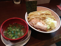 「香味焙煎麺のつけ麺￥800（大盛）」@山麺の写真