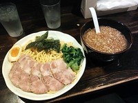 「つけ麺（大盛り）＋チャーシュー」@ちゃーしゅうりきの写真