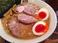 「特製煮干しらーめん 880円」@煮干しらーめん 玉五郎 東京新宿店の写真