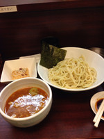 「辛つけ麺中  700円  おこげ100円」@つけ麺 HERO'Sの写真