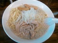 「しおらーめん(大盛) ￥700」@こってりらーめん 虜の写真