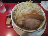 「ラーメン小580円(ニンニクアブラカラメヤサイ)」@ダントツラーメン 高松一番店の写真