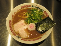 「中華そば（麺カタ）：700円」@東京神田 角中中華そば店の写真