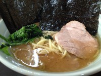 「らーめん 600円 (極上のり +100円)」@横浜ラーメン 武蔵家 東名川崎店の写真