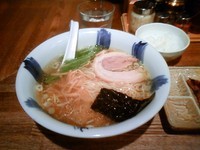 「塩ラーメン+餃子」@ラーメン食堂 粋な一生の写真