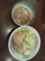 「つけめん(あつもり)＋味付玉子」@らーめん陸の写真