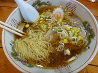 「ラーメンしょうゆ（600円）」@夢やの写真