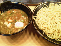 「つけめん+大盛り（100円）」@天然豚骨醤油 らーめん玉 超大吉 上野店の写真