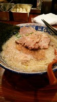 「醤油チャーシューメン」@にんにくや 堀之内店の写真
