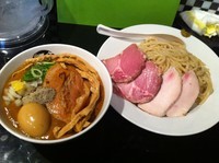「特製コンデンス煮干つけ麺」@666の写真