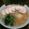 ラーメンカタメ+チャーシュウ