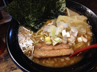 「醤油煮干しラーメン 700円」@すごい煮干ラーメン凪 渋谷東口店の写真