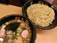 「味玉つけ麺\900＋大盛\100」@天然豚骨醤油 らーめん玉 超大吉 上野店の写真