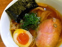 「醤油らぁめん」@麺や維新の写真