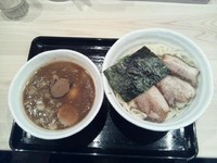 「濃厚魚介つけ麺(大)(あつもり)」@つけめん 蕾 本家の写真