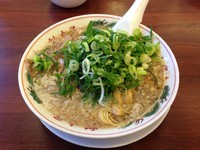 「特製醤油ラーメン 硬め」@魁力屋 センター南店の写真