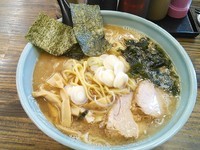 「どデカソバ ￥650」@博多ラーメン 長浜や 青物横丁店の写真
