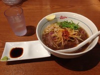 「ステーキラーメン」@ストライプ ヌードルズの写真