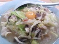 「大盛ちゃんぽん(生玉子入り)(770円)餃子(250円)」@長崎亭の写真