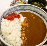 「海の幸カレー(500円)」@海鮮やの写真