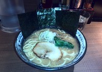 「らーめん（中盛り）680円」@麺家 ぶらいとんの写真