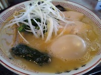 「鶏炊味玉そば　８００円」@中華食堂 尽者の写真