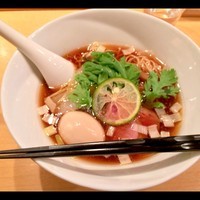 「鴨そば醤油 細麺」@紫 くろ㐂の写真