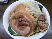 「雷そば（並）＋半豚増し　680＋100円」@雷 北松戸本店の写真