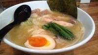 「鶏パイタンラーメン＋手作りワンタン　750+150円」@麺屋 図南の写真
