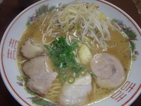 「中華そば(600円)(ニンニク入り)」@陽気 江波本店の写真