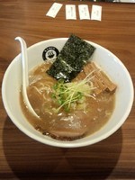 「【限定】燻製煮干しそば」@RAMEN GOTTSUの写真