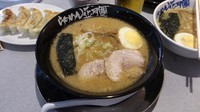 「嵐げんこつらあめん醤油_620円」@らあめん花月嵐 東高円寺店の写真