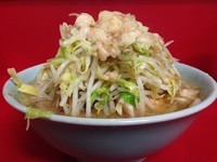 「小豚ラーメン【750円】」@ラーメン二郎 中山駅前店の写真