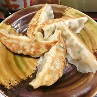 「とり白湯ラーメン＋餃子5個＋ライス無料(680円＋250円)」@らー麺 武蔵の写真