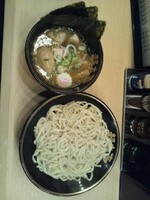 「特製つけめん(あつもり)」@天然豚骨醤油 らーめん玉 超大吉 上野店の写真