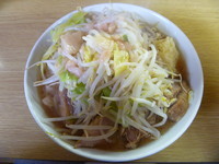 「ラーメン（にんにく、脂）　６５０円」@ラーメン二郎 栃木街道店の写真