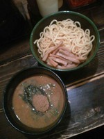 「つけ麺750円+メンマ10円」@だるまのめ 渋谷センター街店の写真