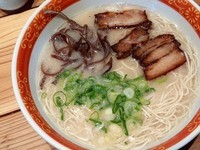 「博多ラーメン」@めんくいや 博多駅東店の写真