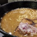 醤油ラーメン　濃・細麺　750円