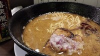 「醤油ラーメン　濃・細麺　750円」@ちらん 梅田店の写真