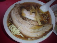 「ラーメン(550円)焼豚1枚追加(300円)中華丼(800円」@きりん飯店 本店の写真