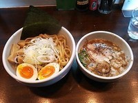 「特製つけ麺（大）・太麺・あつもり」@麺屋 みつばの写真