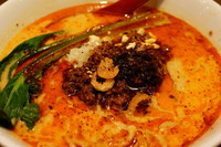 「担々麺＋気まぐれご飯」@麺や 七彩 東京駅の写真