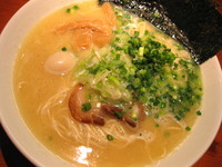 「丸鶏塩らーめん￥750」@一合舎 前橋店の写真