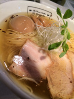 「潮の旨味ソバ（味玉トッピング）」@THE FINEST NOODLES EL DORADOの写真