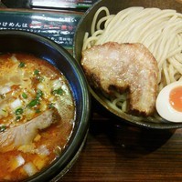 「辛塩つけめん８５０円＋炙りチャーシュー１００円」@中華そば ことぶきやの写真